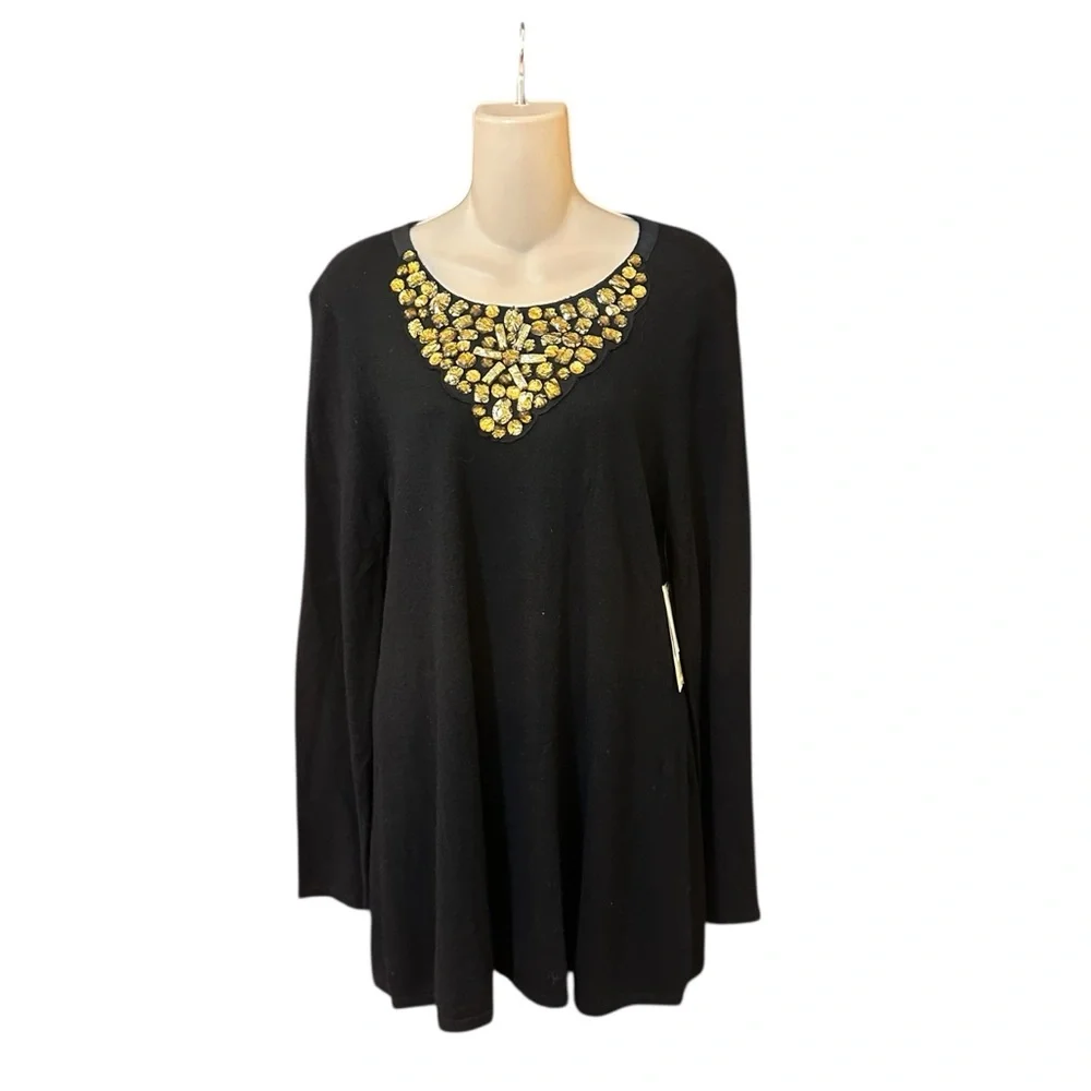 Reba Black jeweled front sweater NWT‎